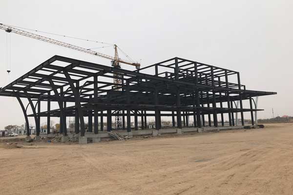 卧龙湖游客中心